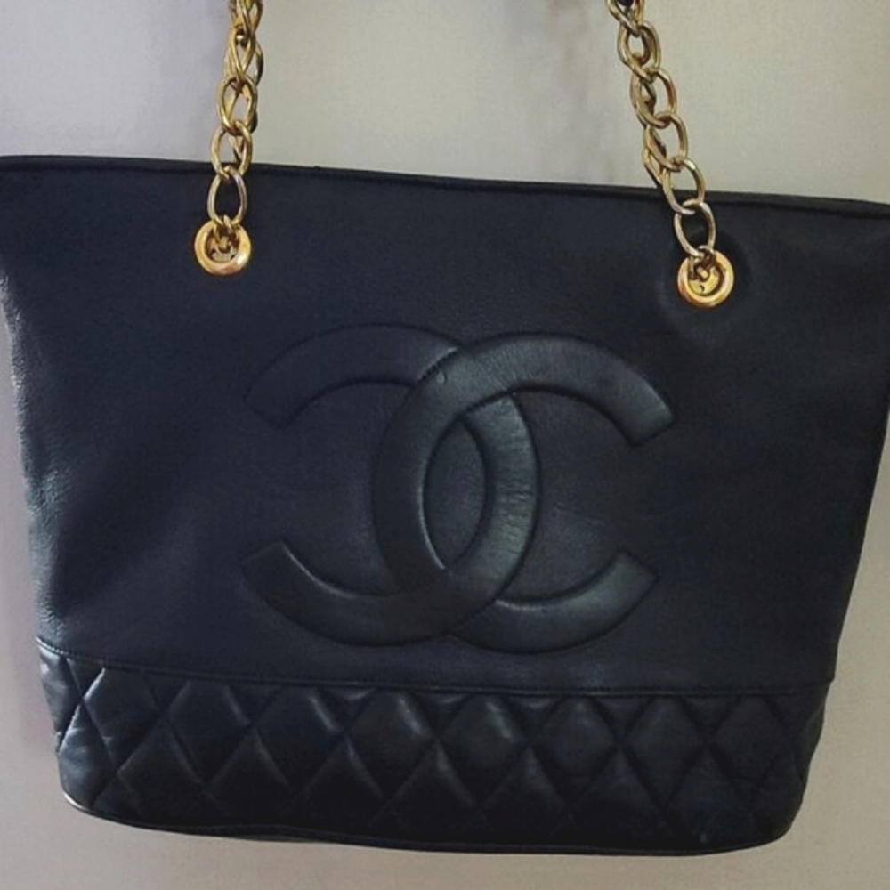 Beautiful Vintage Chanel Tote